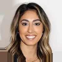Alexandra, Meet Me In The Closet client